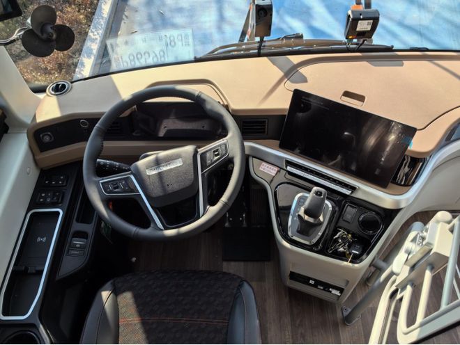 中通H13Pro如何重塑旅团客车新标杆爱游戏app手机版看3轴的2026款(图7)