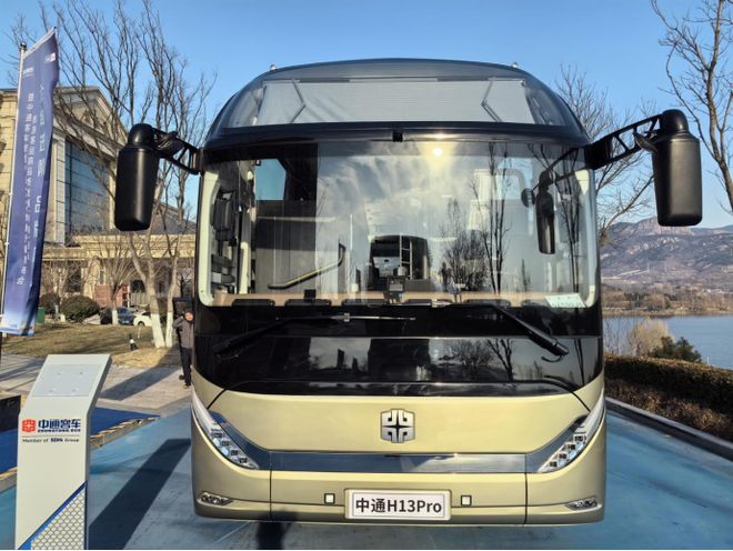 中通H13Pro如何重塑旅团客车新标杆爱游戏app手机版看3轴的2026款(图12)